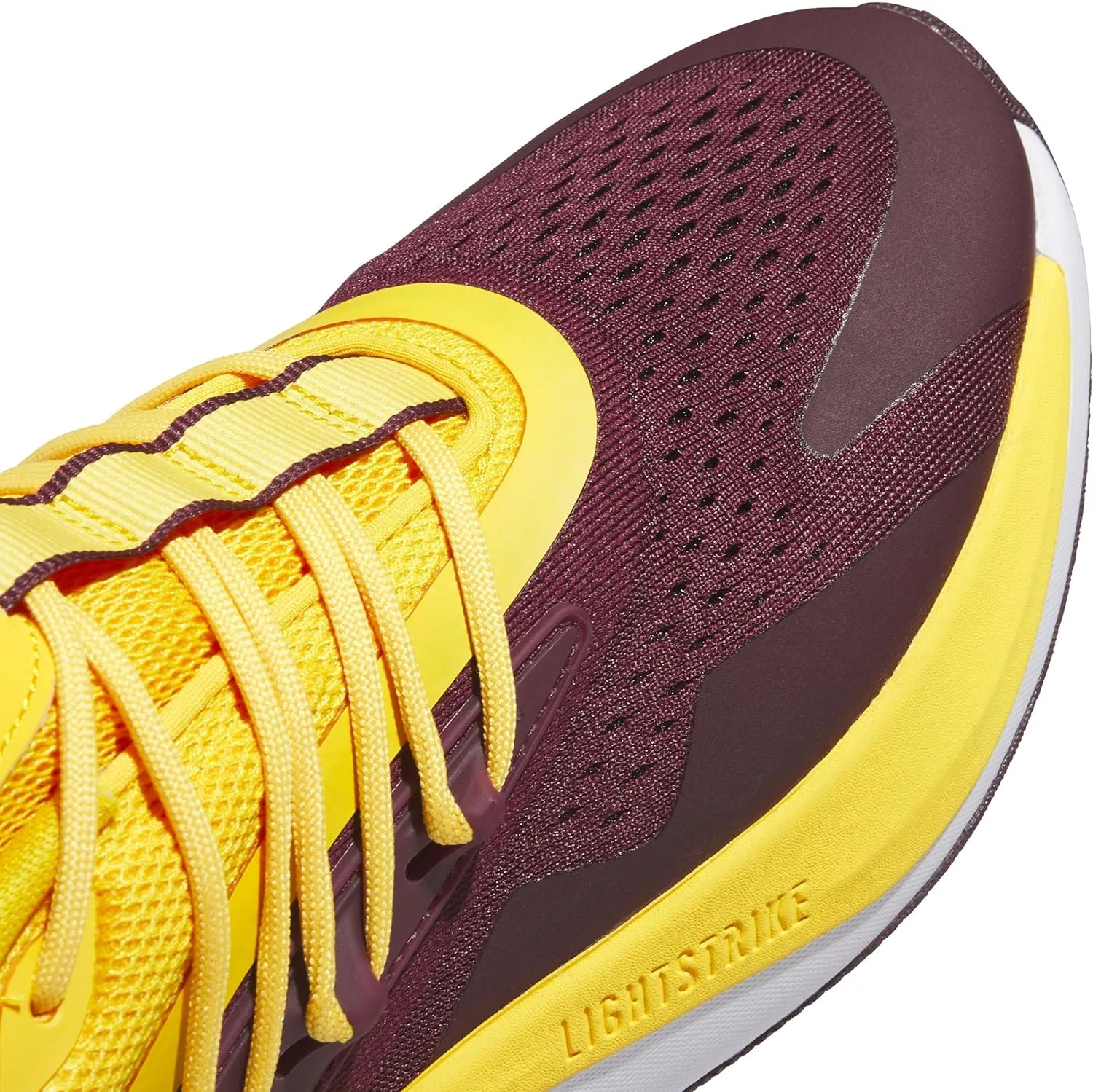 adidas Unisex-Adult NCAA 25/26 Team Alphaboost V2 Sneaker