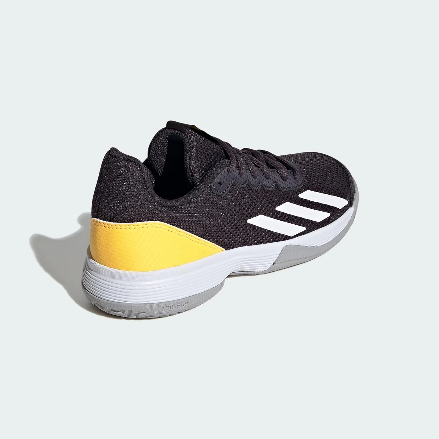 adidas Unisex-Child Court Flash Sneaker