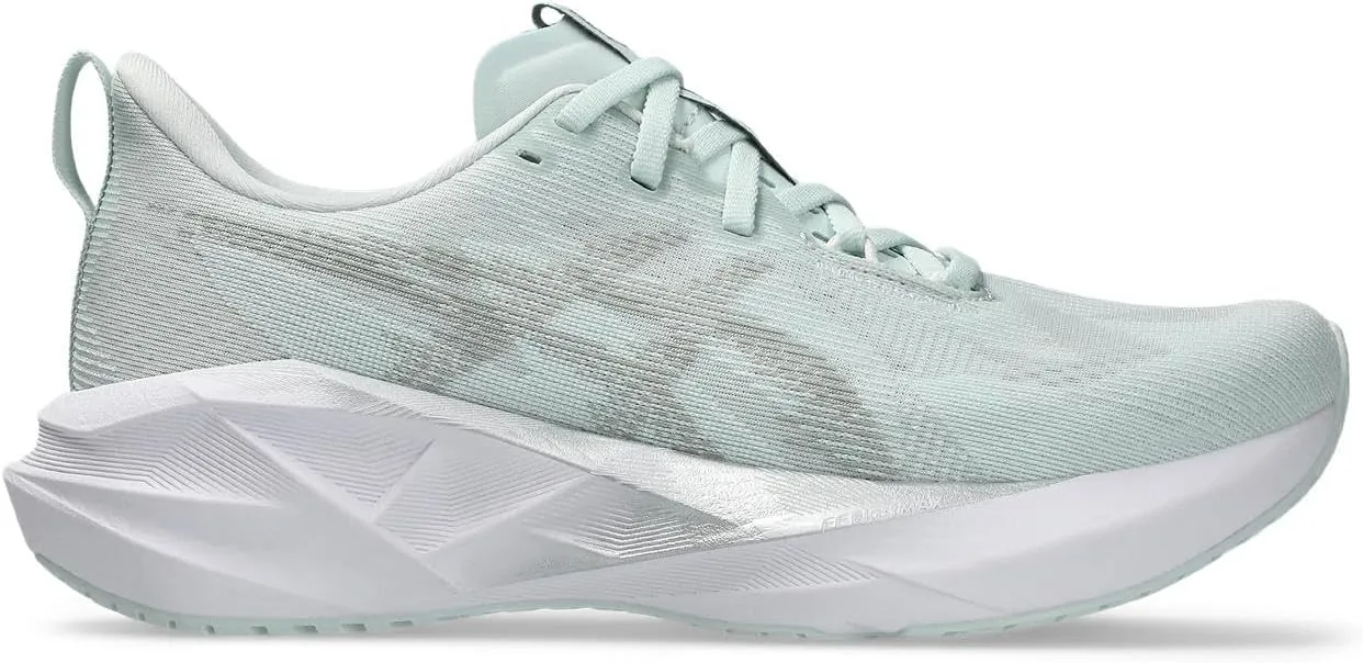 ASICS Women's Novablast 5 Sneaker