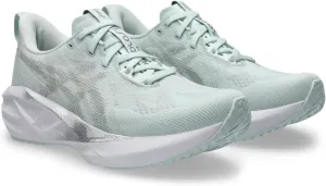 ASICS Women's Novablast 5 Sneaker