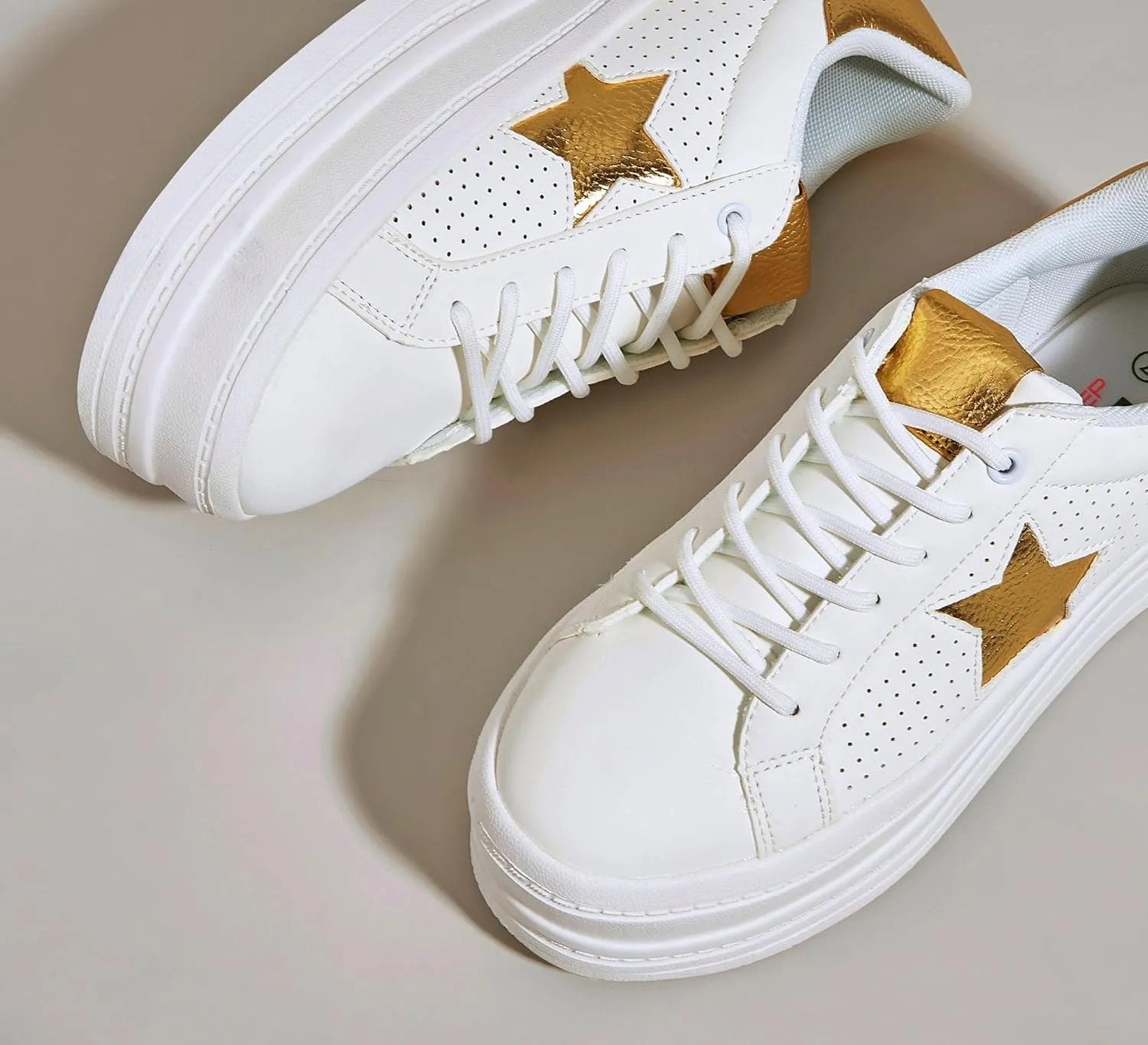 BELOS Fashion Platform Women Sneakers Faux Suede Stars Holographic Rainbow Walking Shoes