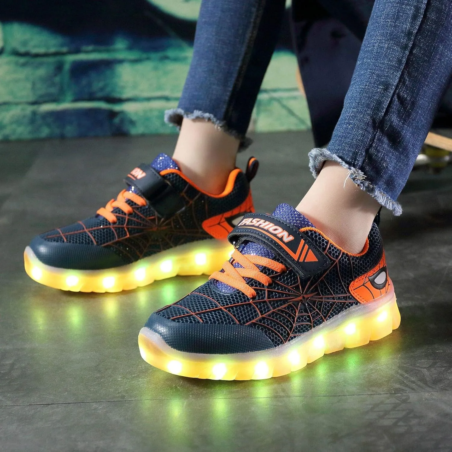 BFOEL Spider Light up Shoes for Boys Girls Walking Sneaker with USB Charging Birthday Thanksgiving Christmas Day Best Gift