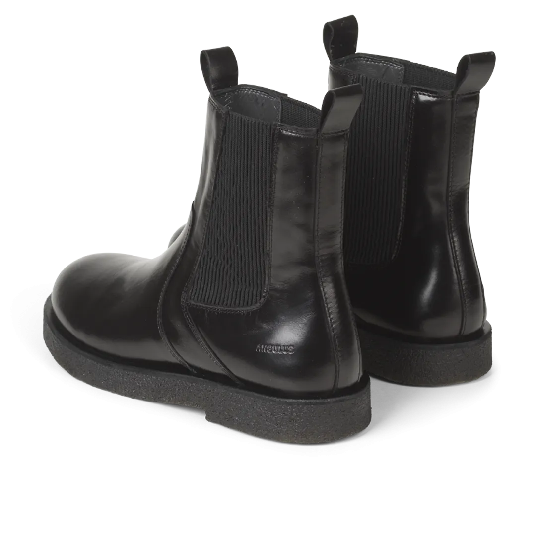 Chelsea boot