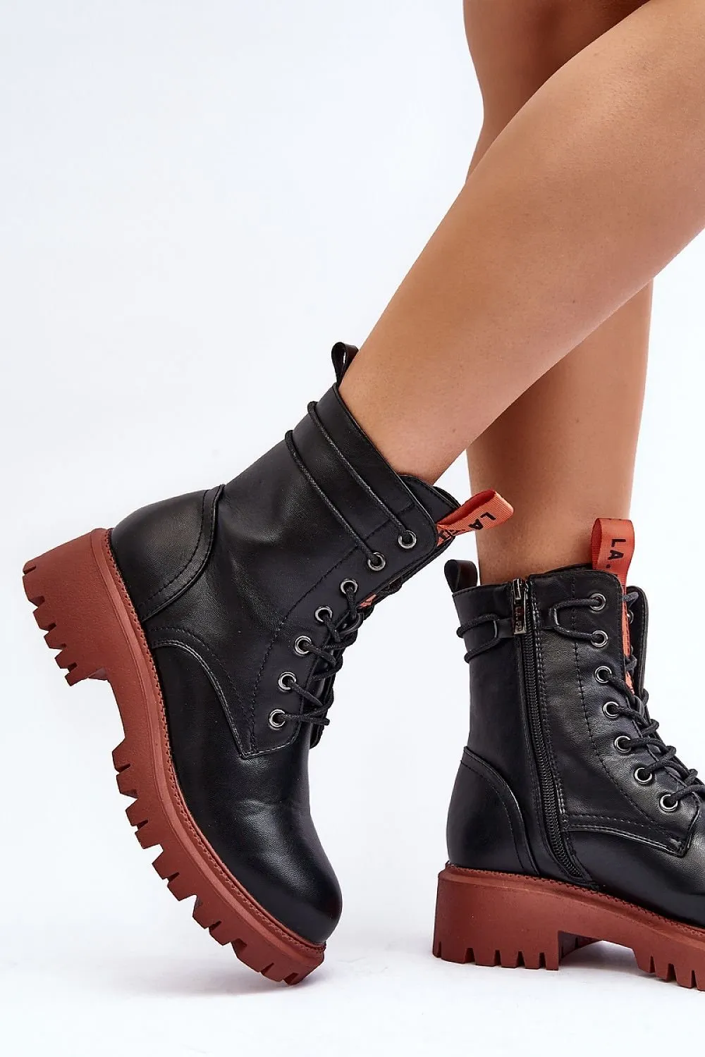 Chic Versatile & Comfortable Trapper Shoes