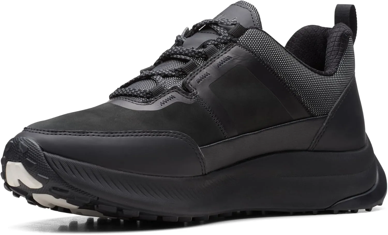 Clarks Mens ATLTrailLaceWP Chukka Boot