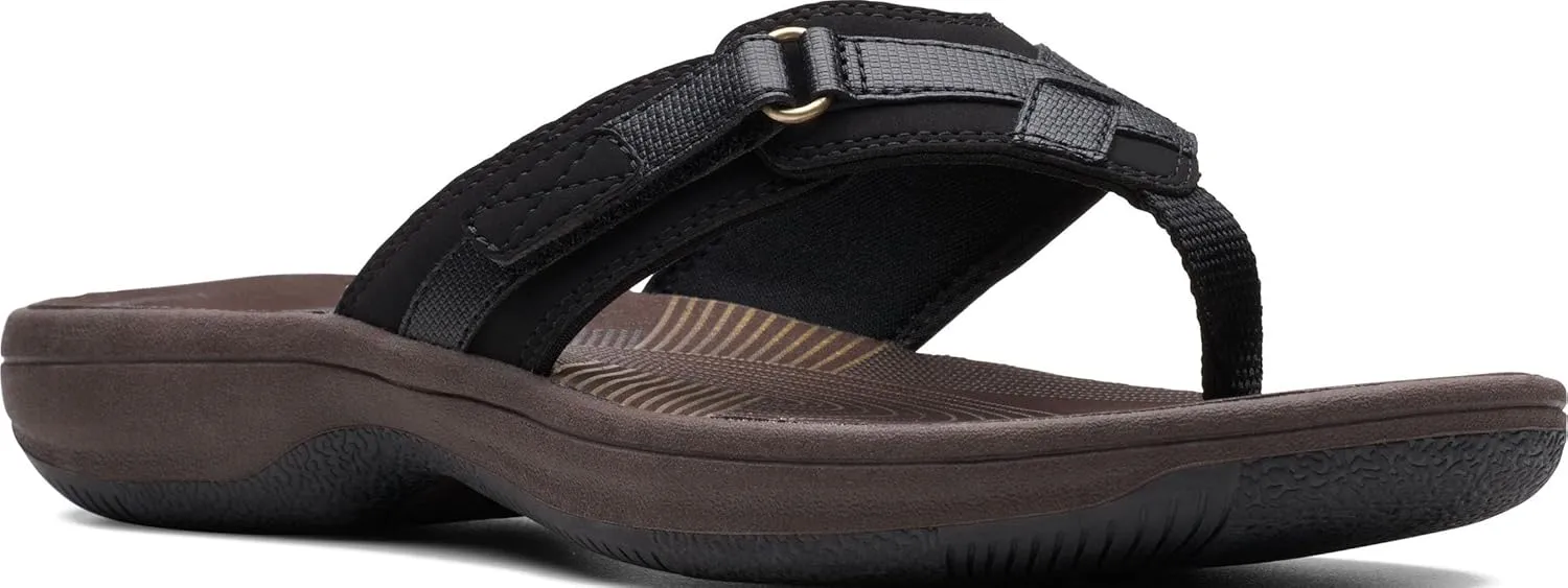 Clarks Womens Breeze Sea Flip-Flop Sandals - Comfortable Flip Flop with Adjustable Hook and Arch Support - Casual Summer Wearing Cloudsteppers for Everyday