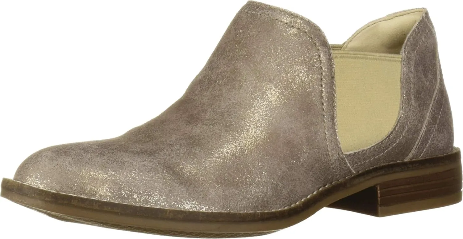 Clarks Women's Camzin Maple Ankle Boot