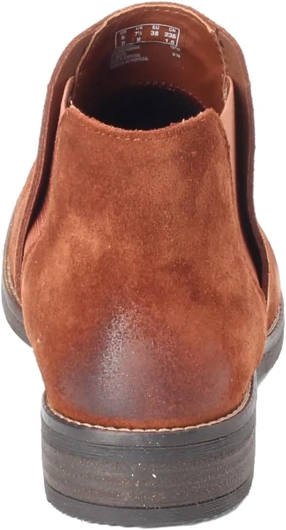 Clarks Women's Demi Beat Fashion Boot