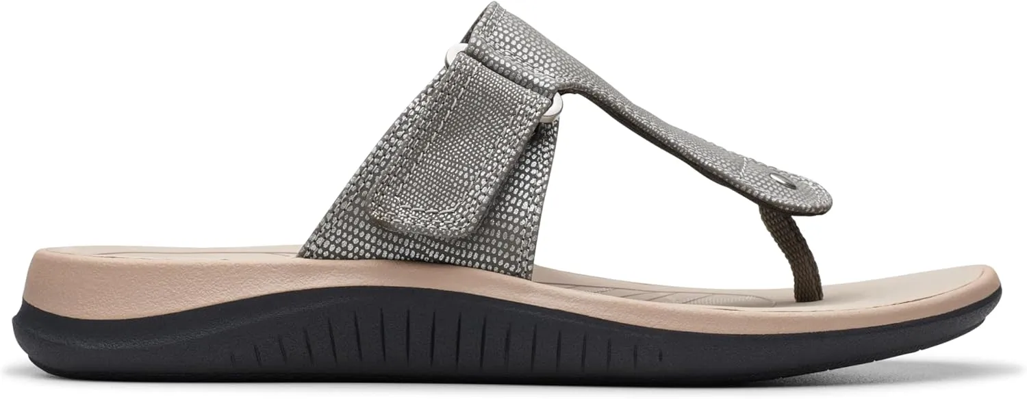 Clarks Women's Glide Walk Flip Flop
