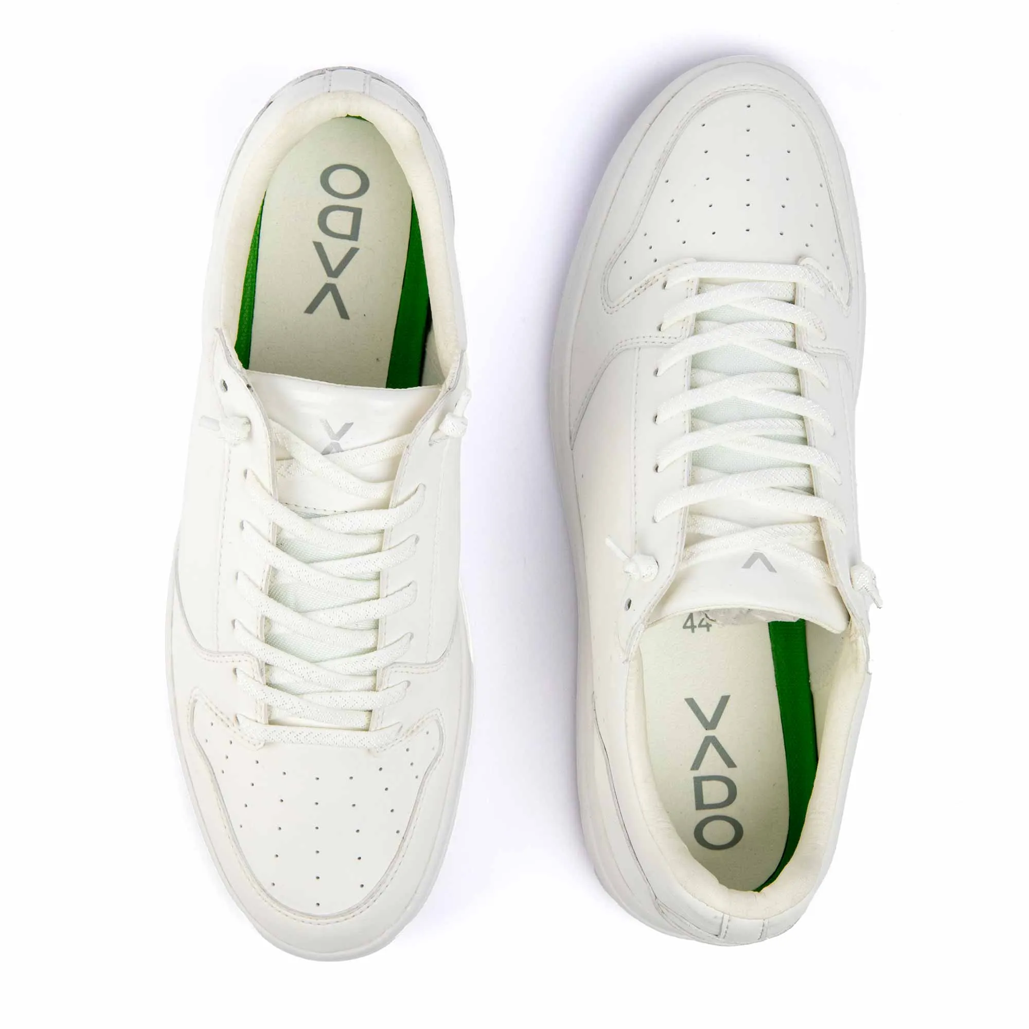 COURT V - white
