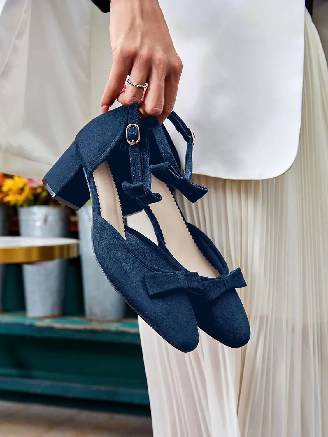 Coutgo Womens Chunky Low Heels Bow Closed Toe Ankle Strap Pumps Elegant Wedding Party Dress Shoes