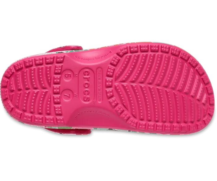 Crocs Unisex Classic Clog - Woodcut Floral Dragon Fruit