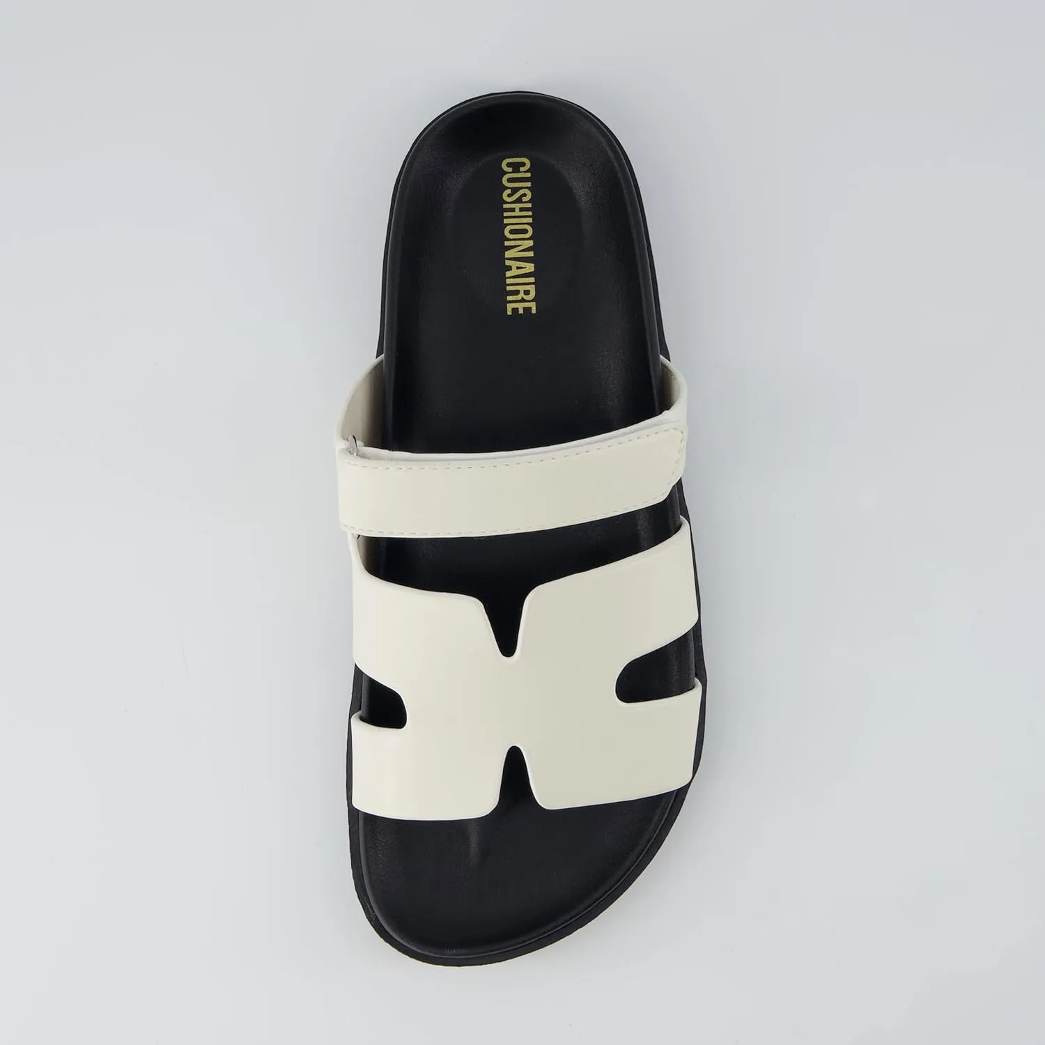 CUSHIONAIRE Women's Estate Footbed Sandal With  Comfort
