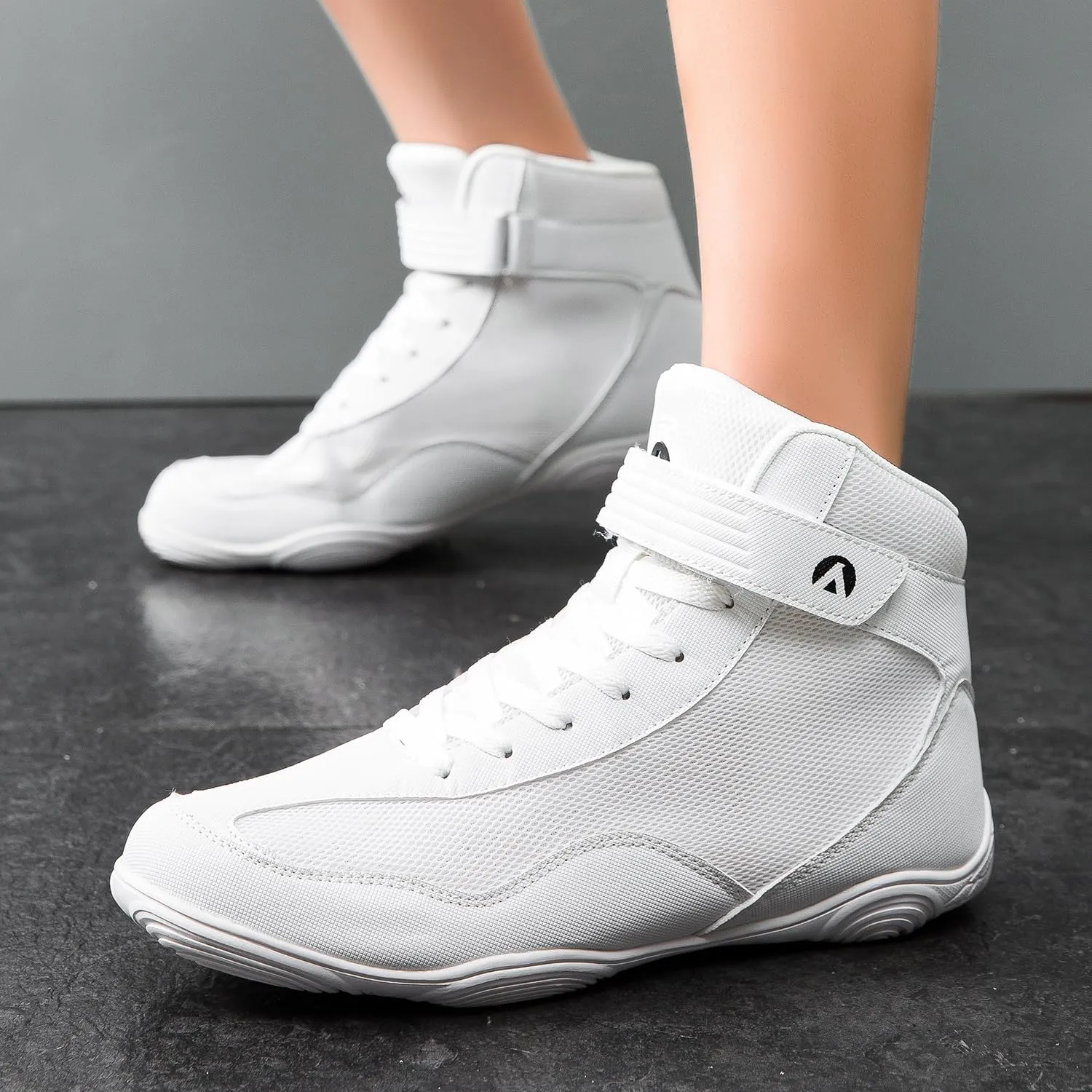 DimaiGlobal Men's Wrestling Shoe Fitness Sneaker Boxing Shoes Zero Drop Sole High Top Fighting Shoes Taekwondo Karate Martial Arts Training Shoes