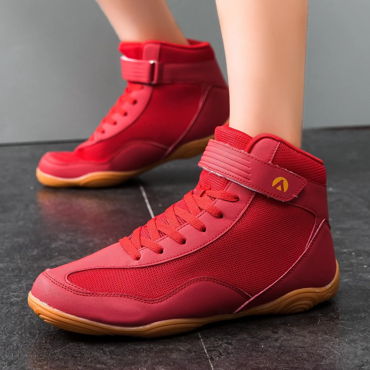 DimaiGlobal Men's Wrestling Shoe Fitness Sneaker Boxing Shoes Zero Drop Sole High Top Fighting Shoes Taekwondo Karate Martial Arts Training Shoes