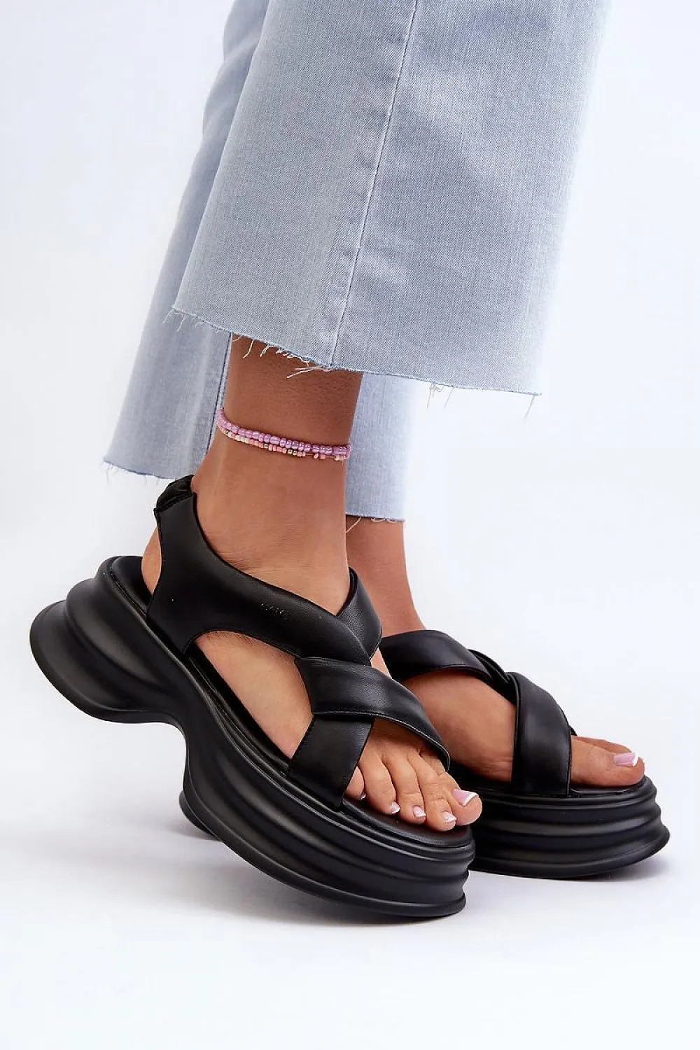 Fashion-Forward Comfortable & Chic Sandals