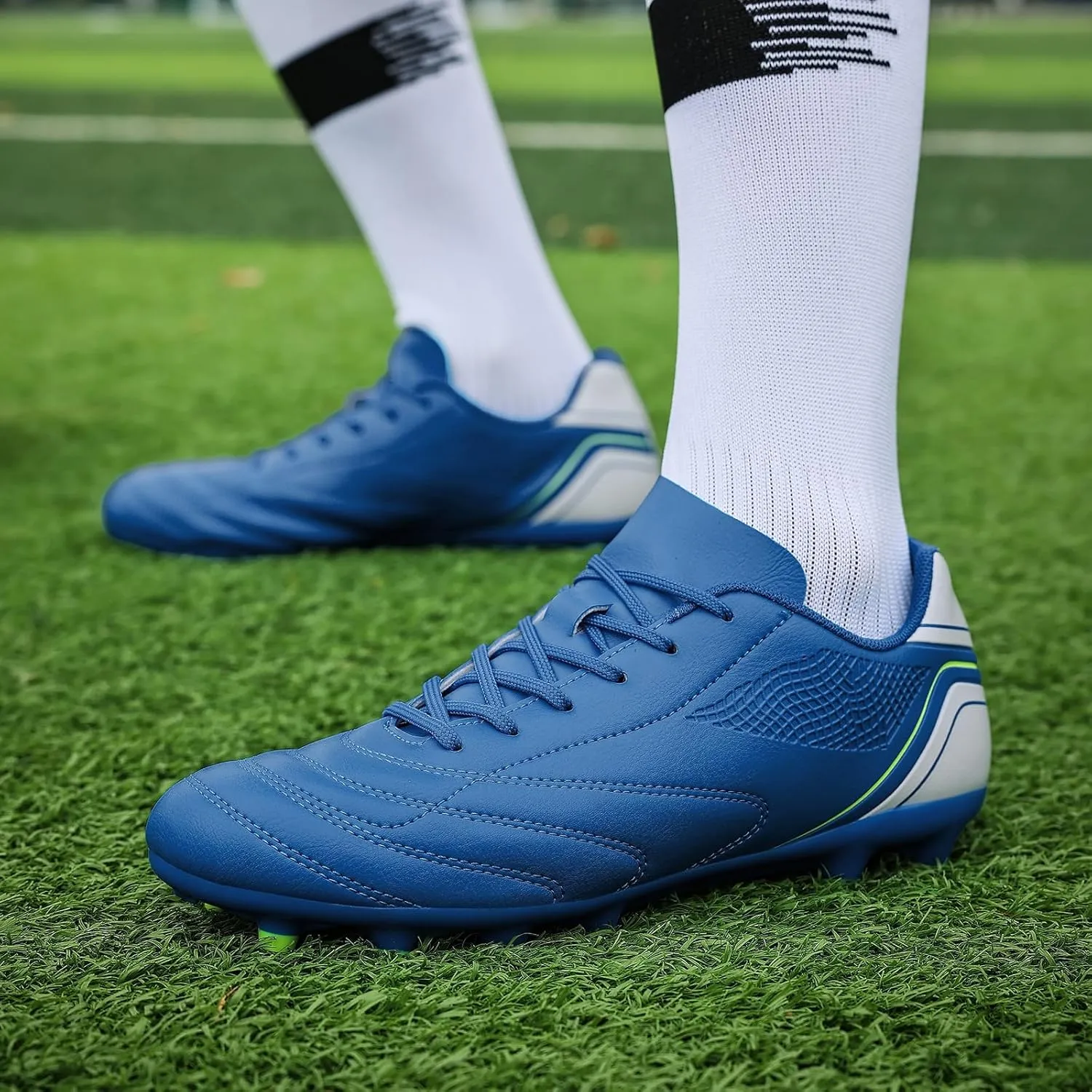 HaloTeam Soccer Shoes Mens Cleats Outdoor Professional Training Turf Football Boots Breathable Athletic Sneaker for AG/FG