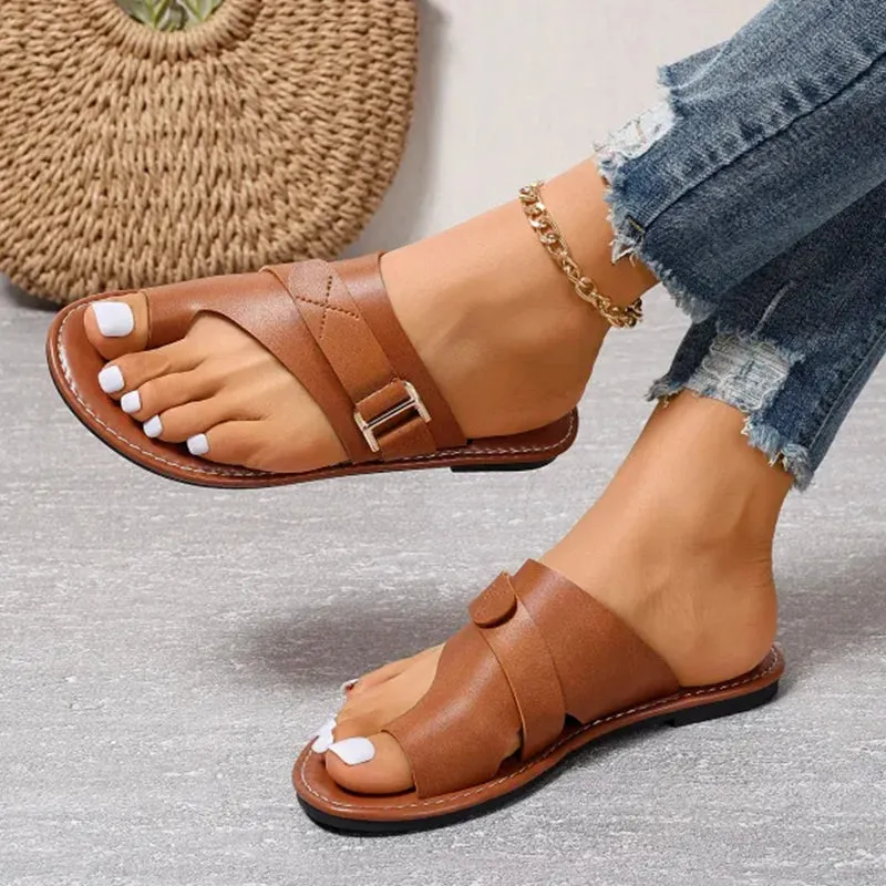 Hayley - Stylish Leather Flip Flops for Ultimate Comfort
