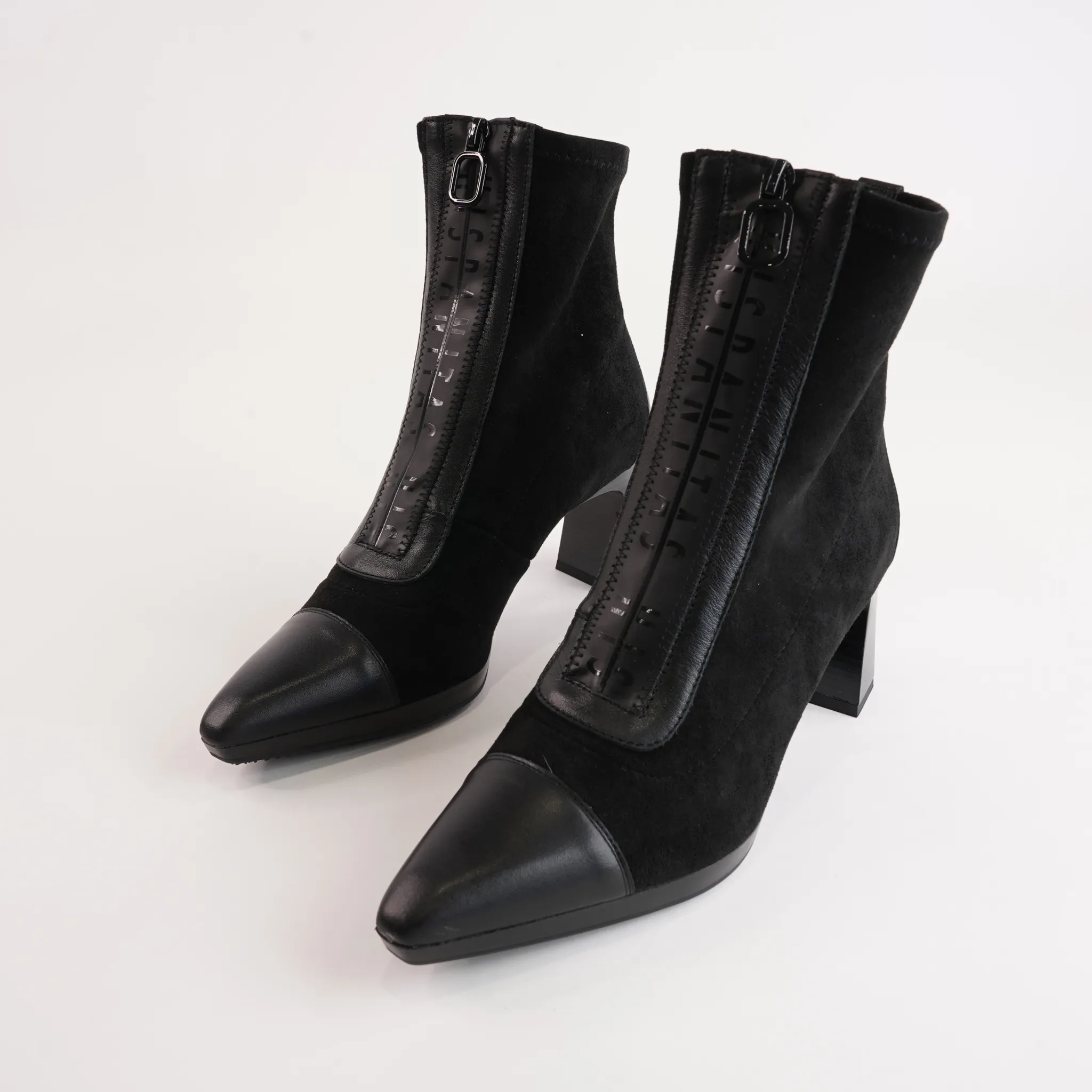 HI243714 Soho Black/ Velour Black Leather Ankle Boots