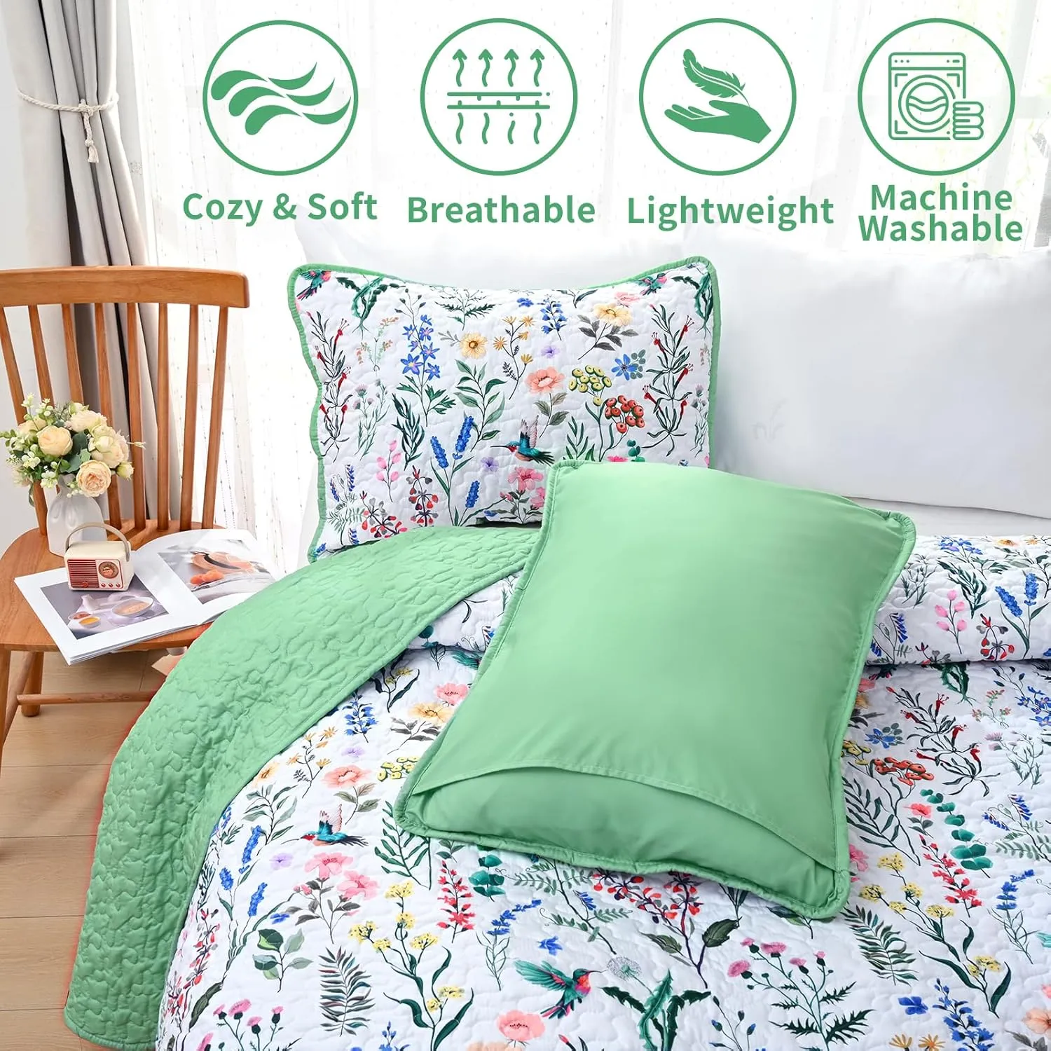 Invoibler Floral Quilt King Size Lightweight Reversible Bedspread Coverlet Set 3 Piece Microfiber Bedding Quilts Set for All Season (1 Quilt, 2 Pillow Shams)