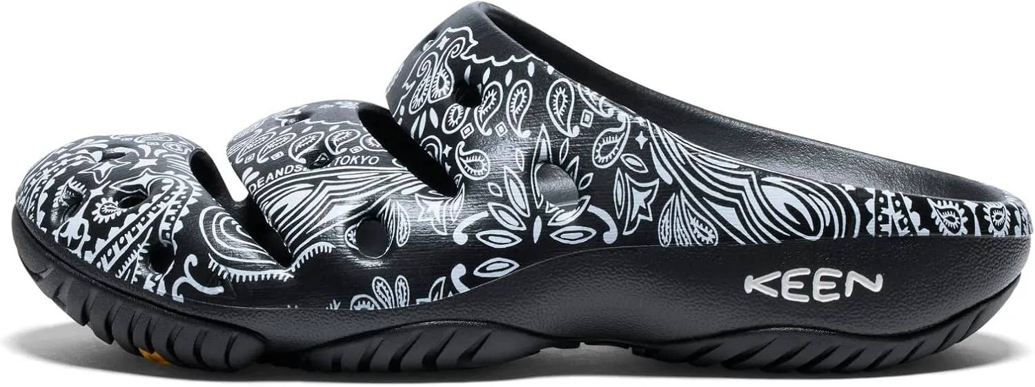 KEEN Men's Yogui Comfortable Slip on Lightweight Clogs