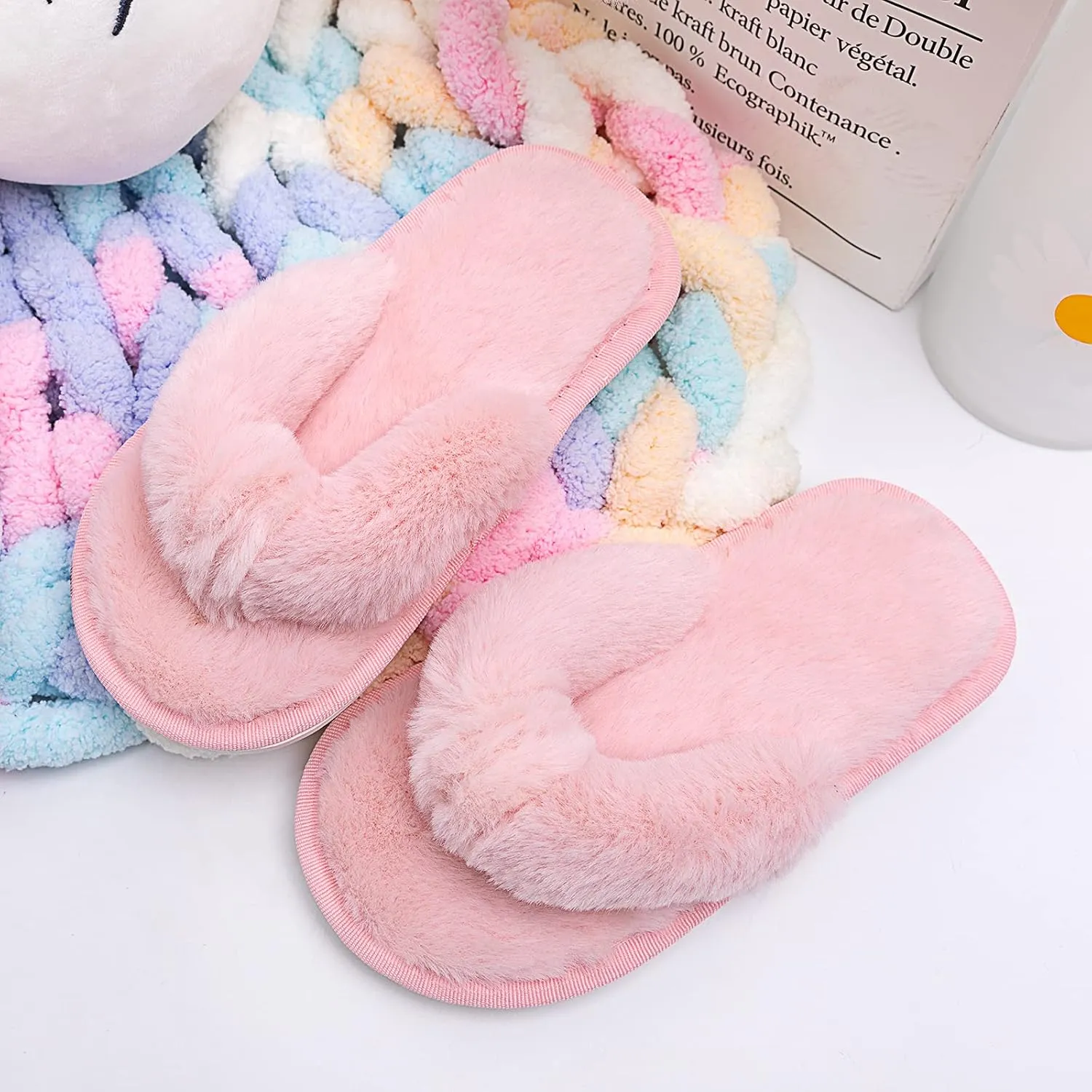 Kids Flip Flop Slippers Soft Plush Fuzzy House Home Thong Slippers for Boys and Girls Open Toe Indoor Outdoor Warm Comfy Slip On