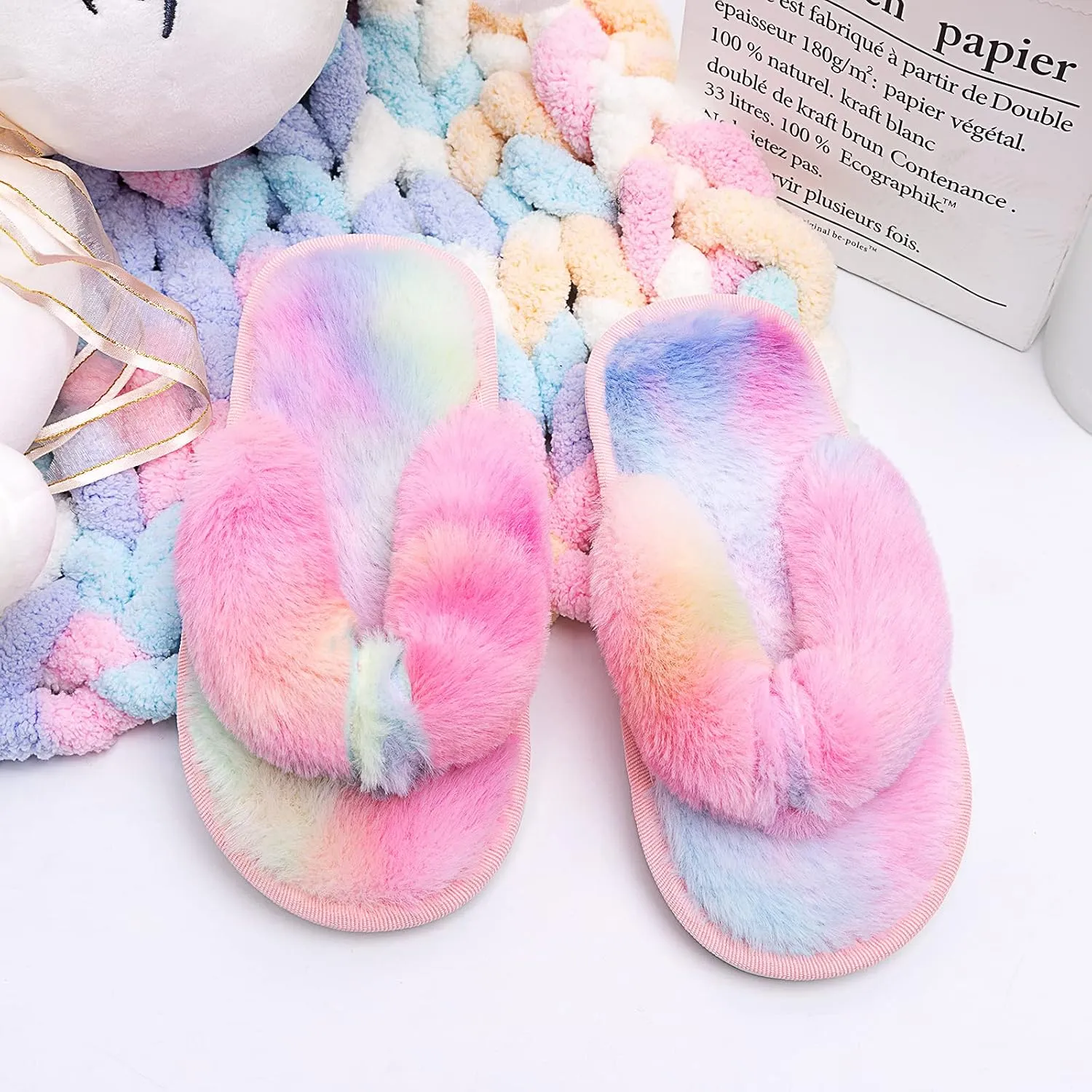 Kids Flip Flop Slippers Soft Plush Fuzzy House Home Thong Slippers for Boys and Girls Open Toe Indoor Outdoor Warm Comfy Slip On