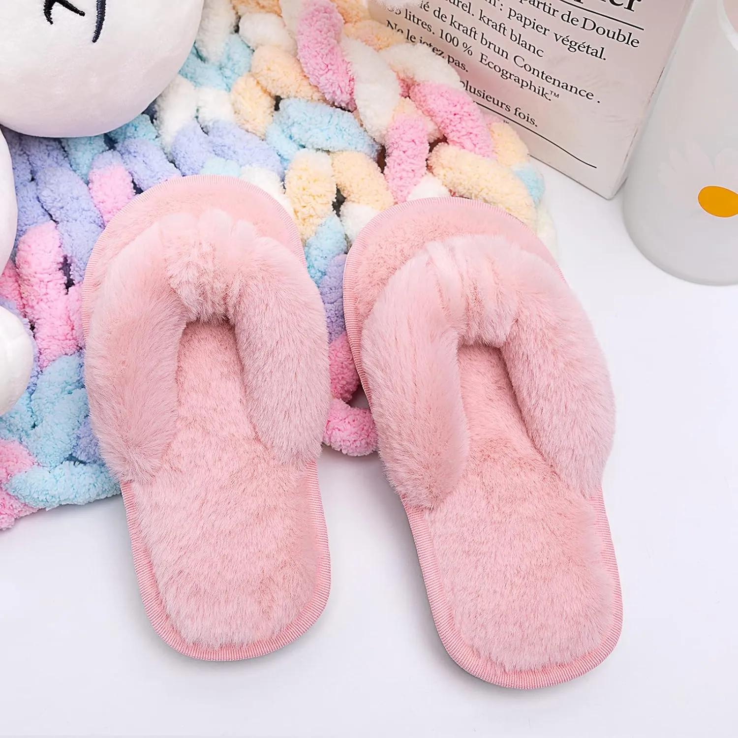 Kids Flip Flop Slippers Soft Plush Fuzzy House Home Thong Slippers for Boys and Girls Open Toe Indoor Outdoor Warm Comfy Slip On