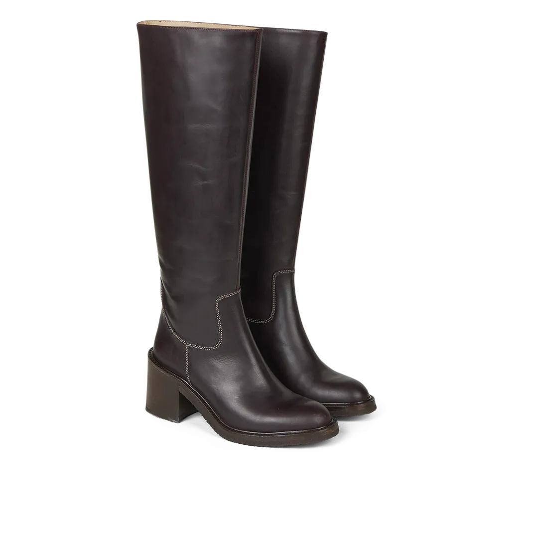 Longshafted boot