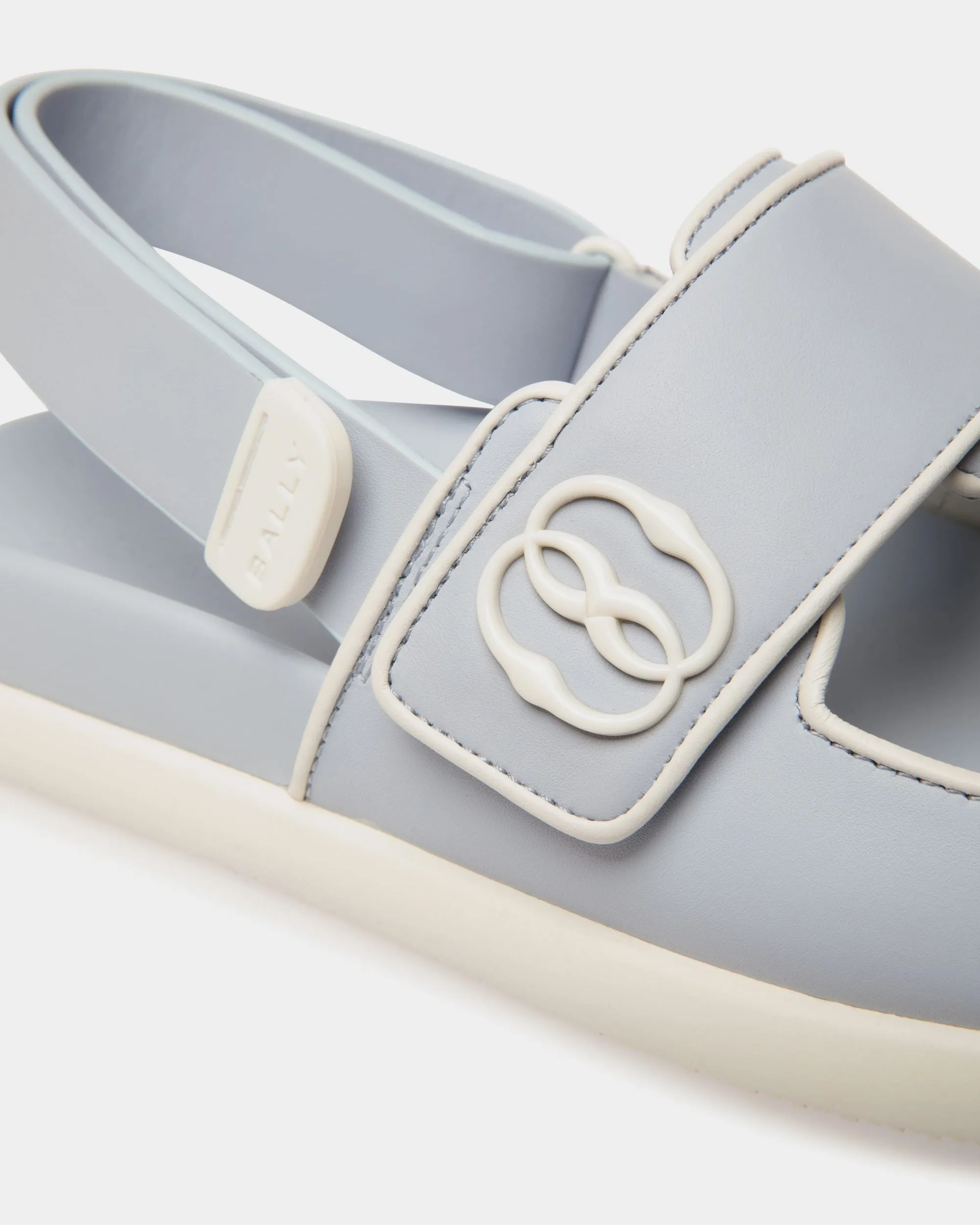 Newport Flat Sandal in Leather
