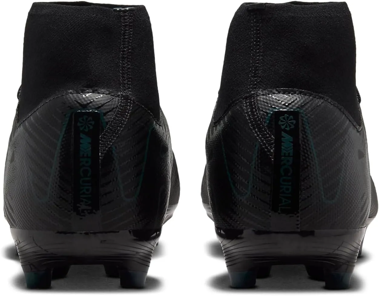 NIKE Men's Sneaker