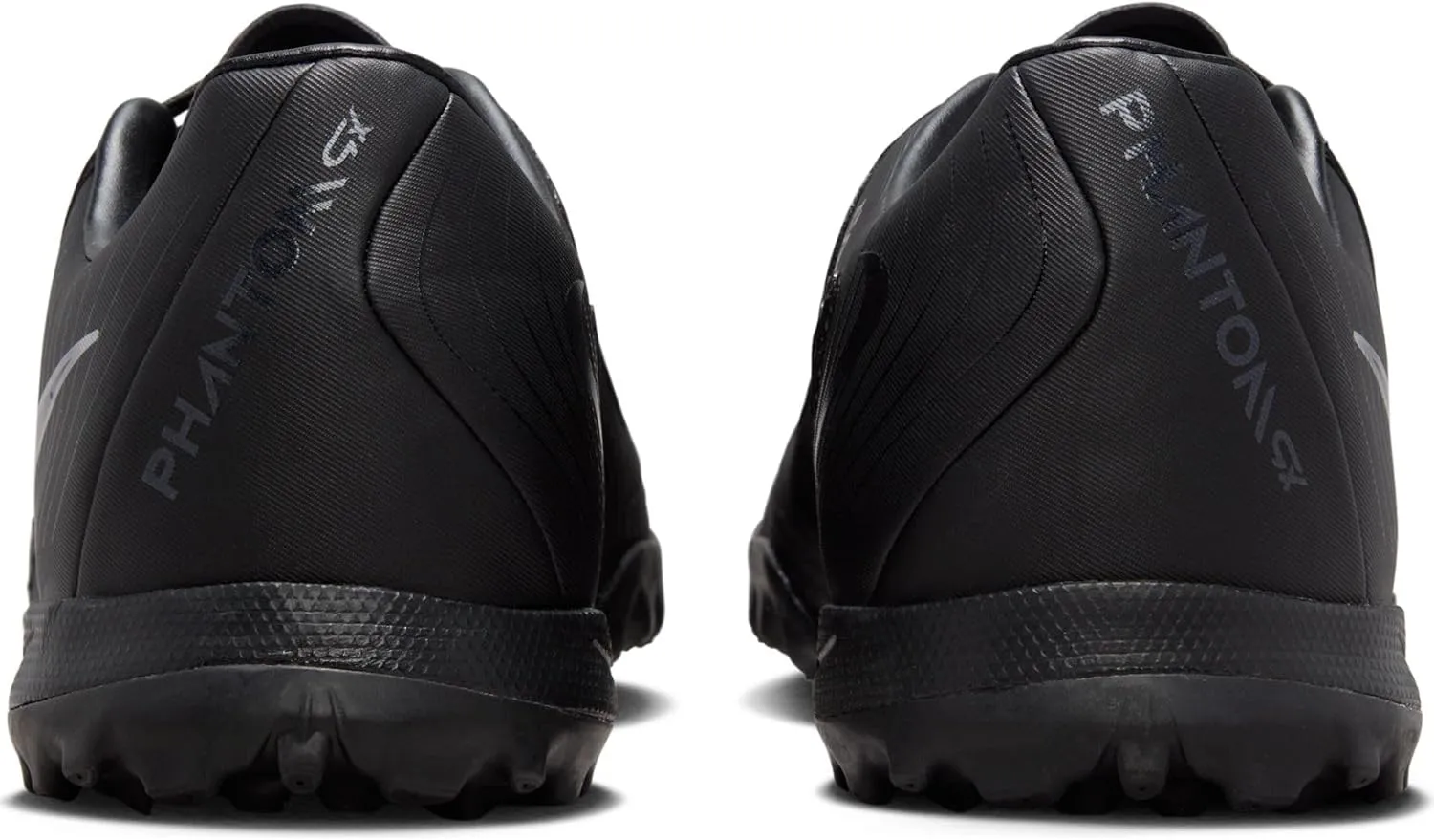 Nike Men's Soccer Sneaker