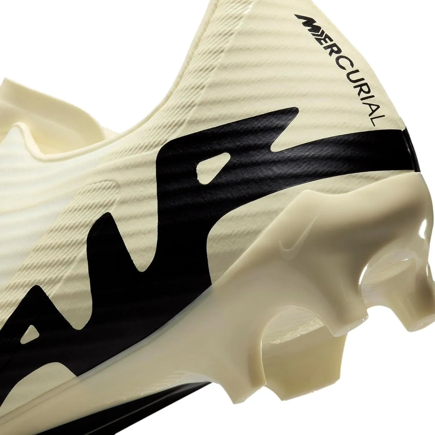 Nike Men's Zoom Vapor 15 Academy Sneaker