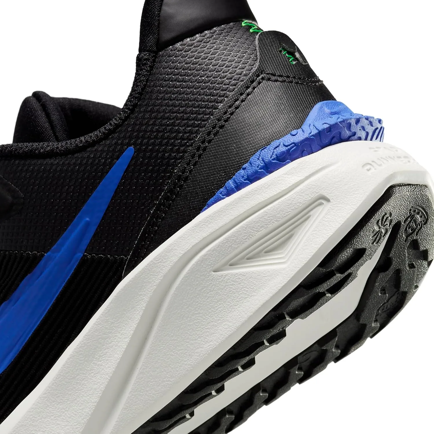 Nike Unisex-Child Sneaker