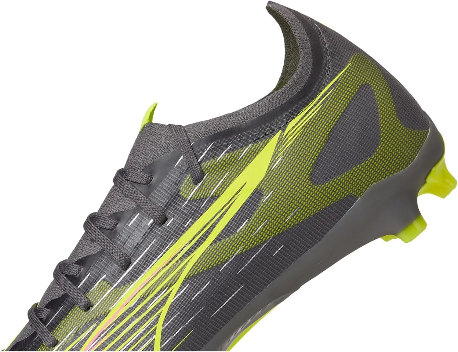 PUMA Men's Ultra 5 Match Firm, Artificial Ground Soccer Cleats Sneaker