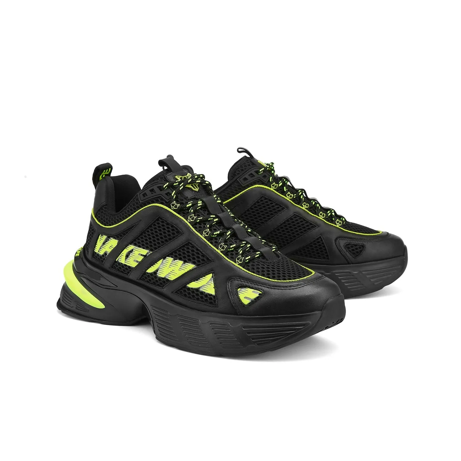 Sain Lightning Leather