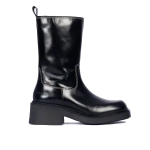 Square toe chunky boot