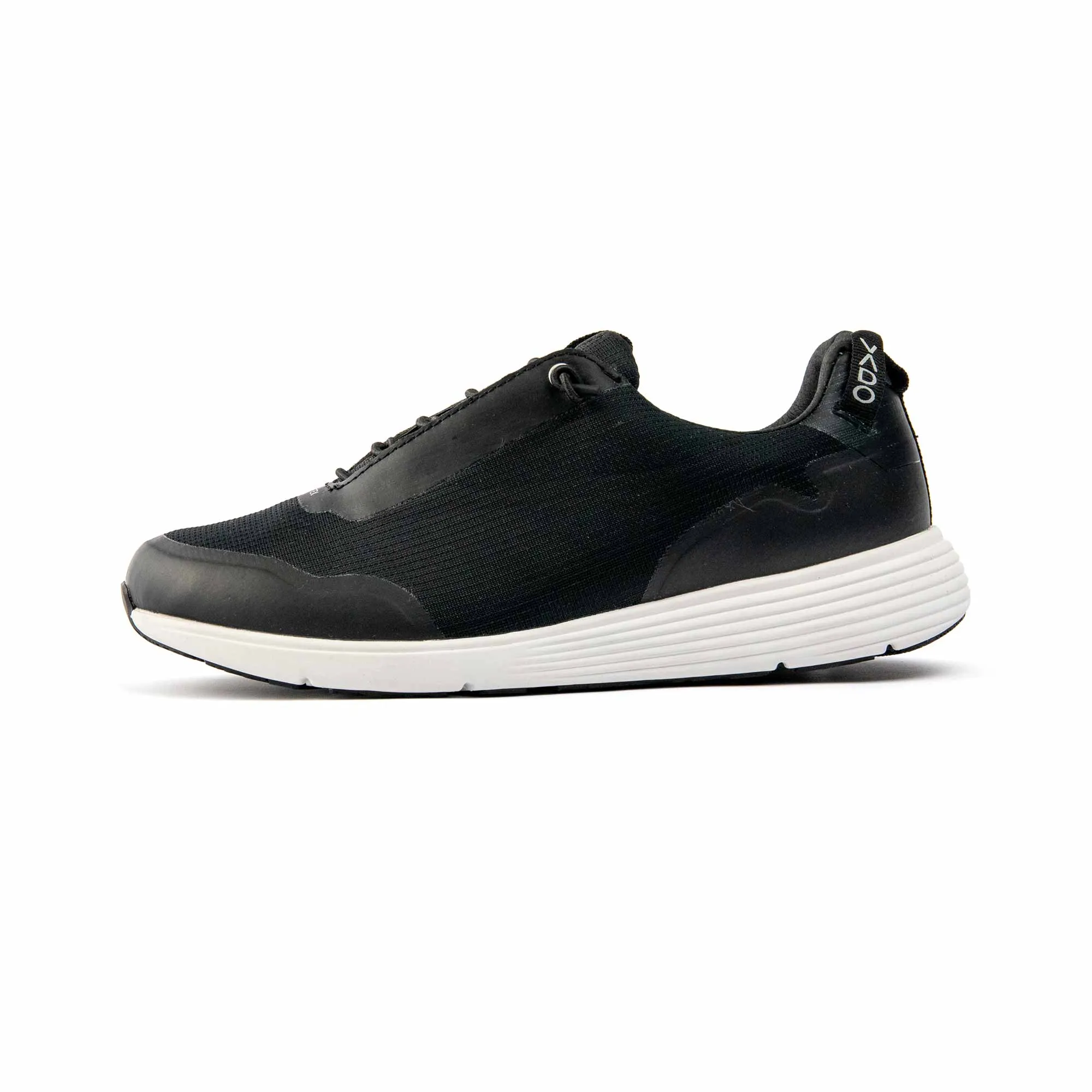 TRAINER III GTX - black