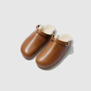 UMBER CLOG WITH SHEARLING