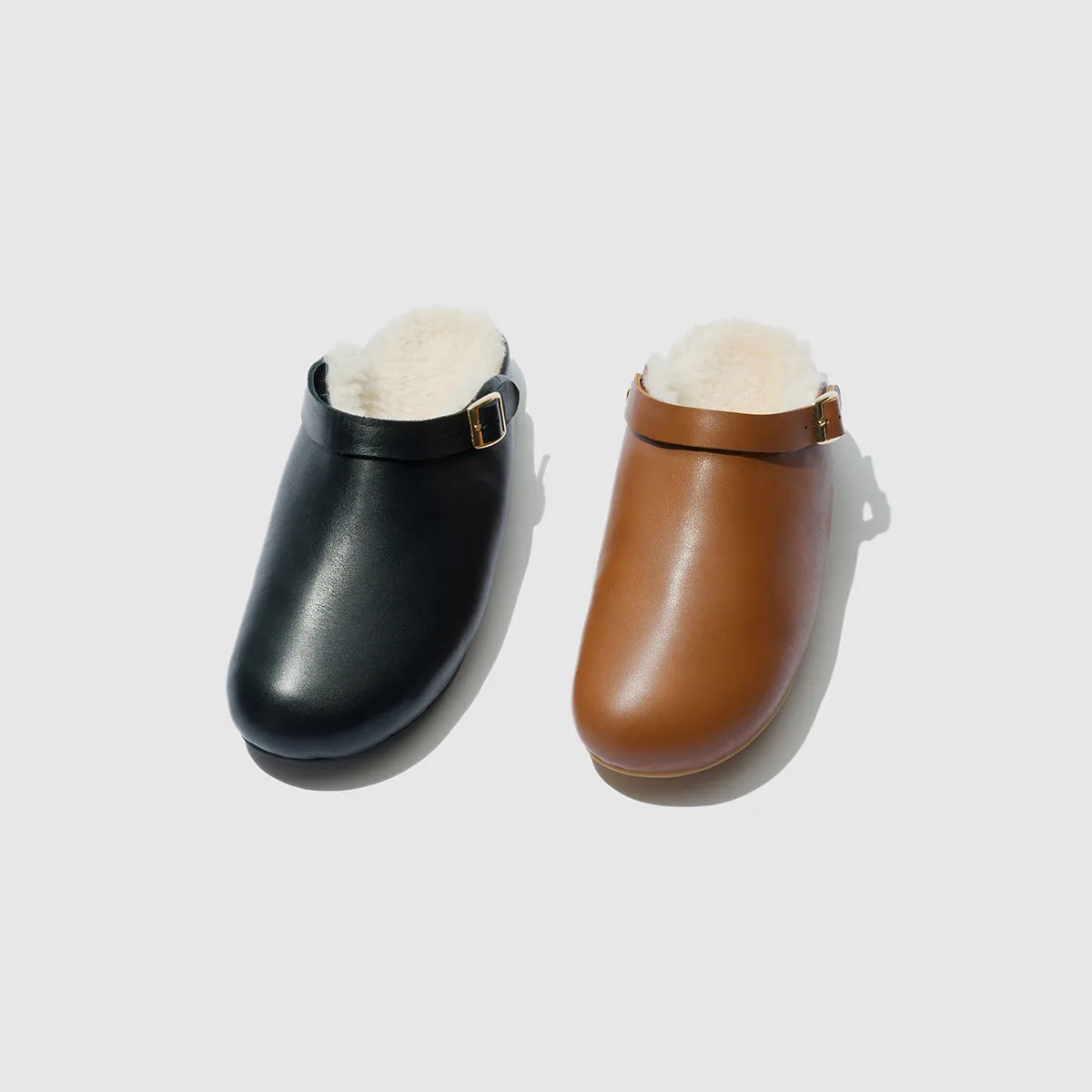 UMBER CLOG WITH SHEARLING