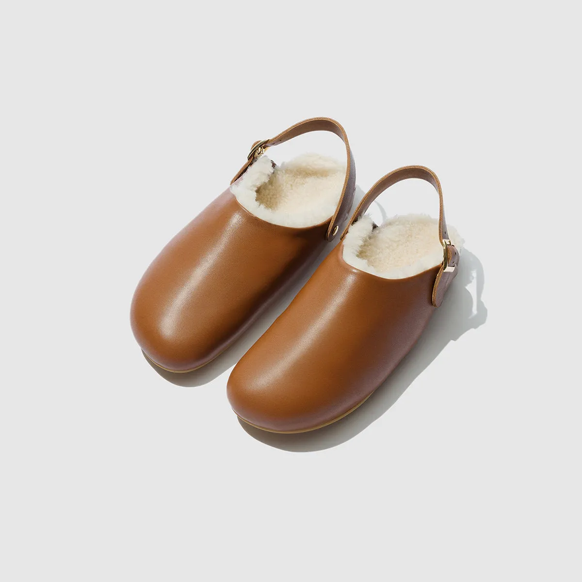 UMBER CLOG WITH SHEARLING