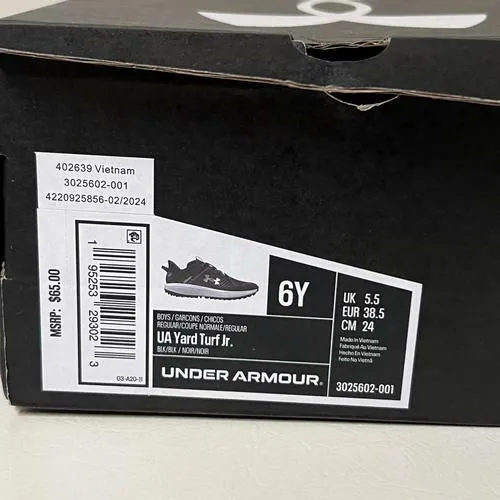 Under Armour Boys' Yard Turf Jr. (001) Black/Black/White, Size US 6Y