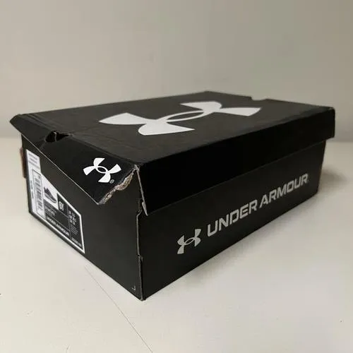 Under Armour Boys' Yard Turf Jr. (001) Black/Black/White, Size US 6Y