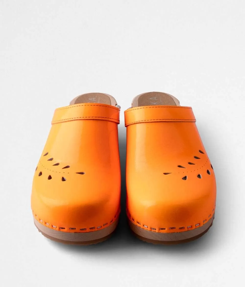 VERKA Women's Wooden Clogs from Sweden - BLOMMA