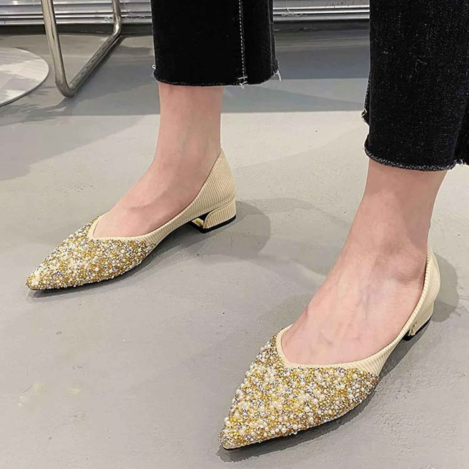 Women Elegant Pointed Toe Slip-on Pumps Glitter Rhinestone Comfortable Low Heel Wedding Dress Shoes