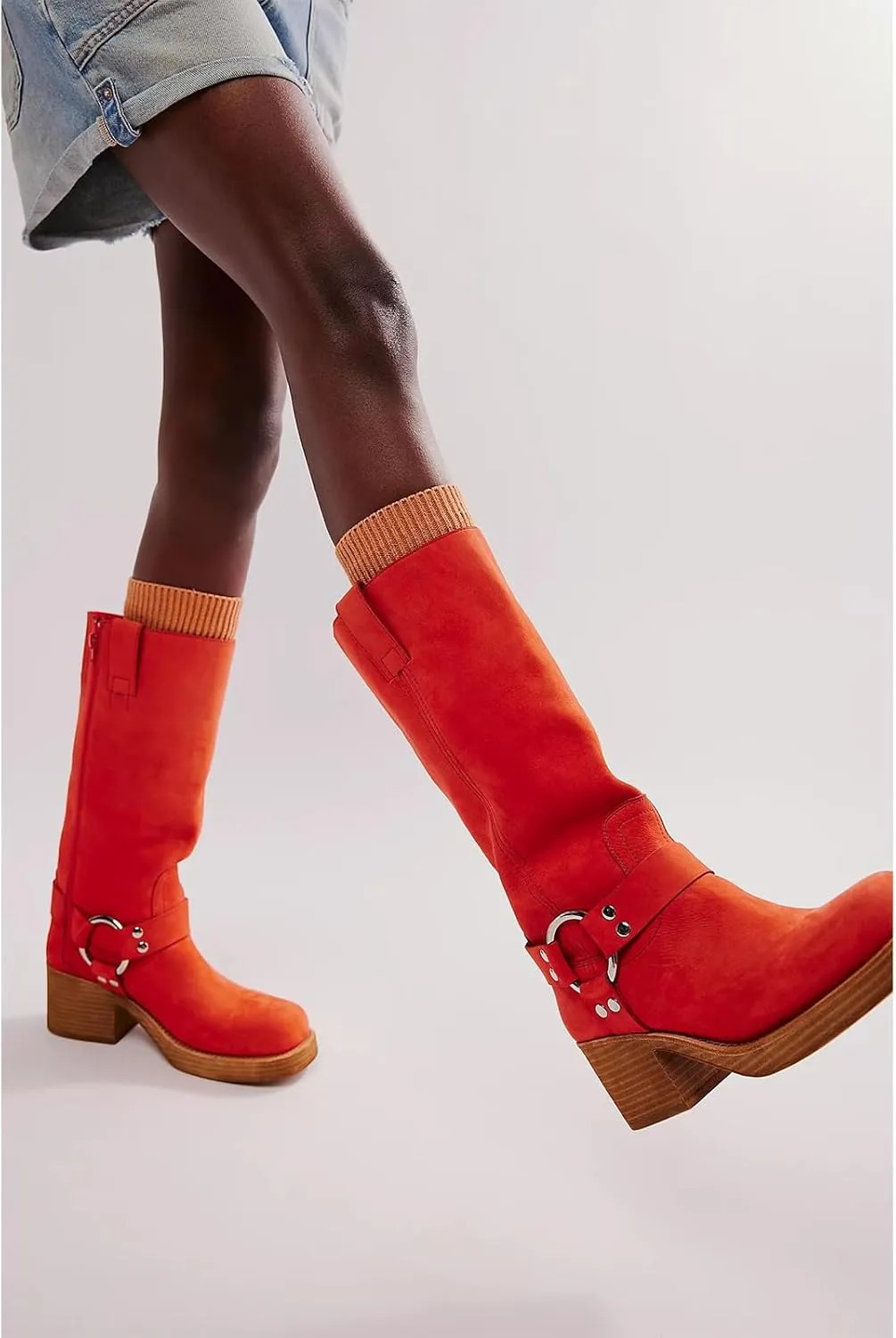 Women's Knee High Riding Boots Round Toe Block Heel Fashion Motorcycle Booties Side Zipper Wide Calf Biker Riding Boots with Studs