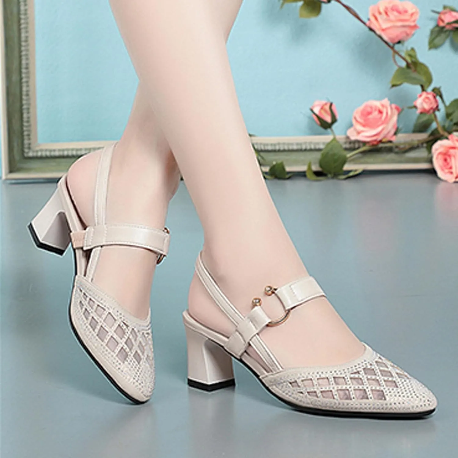 Women's Mesh Rhinestone Chunky Heel Sandals Elegant Closed Pointed Toe Non-Slip Block Heel Slingback Pumps with Instep Buckle Causal Breathable Walking Mam Sandals
