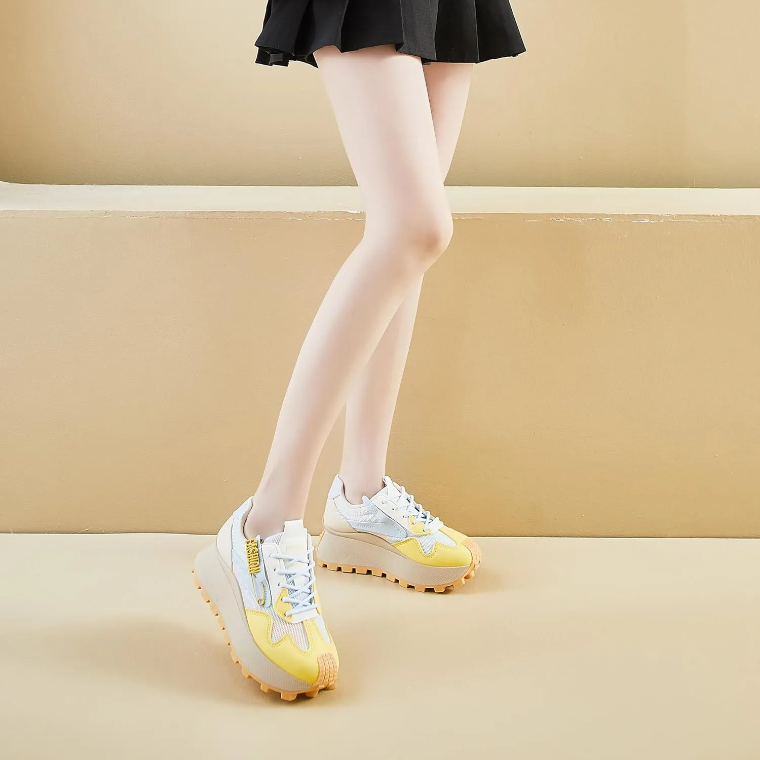 Women's Platform Sneakers Lightweight Walking Shoes with Arch Support Breathable Mesh & Retro Lace-Up Casual Shoes