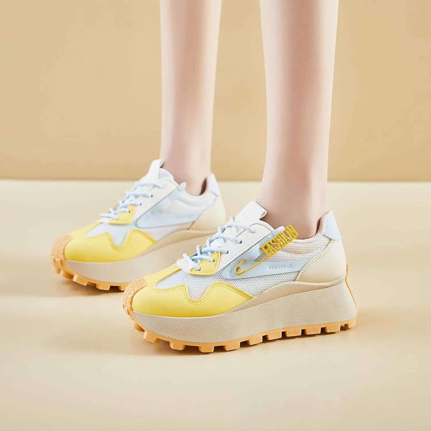Women's Platform Sneakers Lightweight Walking Shoes with Arch Support Breathable Mesh & Retro Lace-Up Casual Shoes