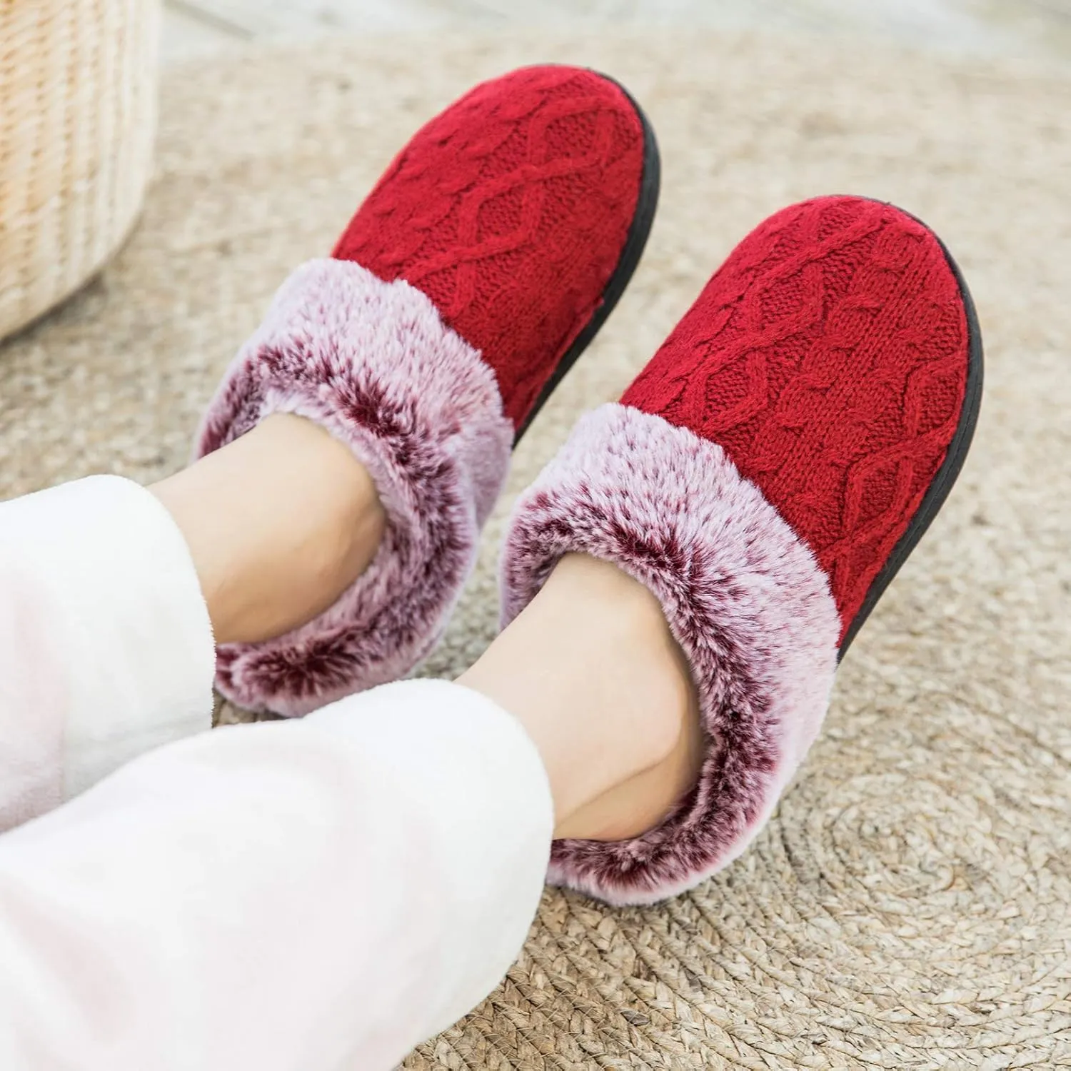 WOTTE Women's Cable Knit Slippers Faux Fur Lining Furry Collar Memory Foam Clog Shoes